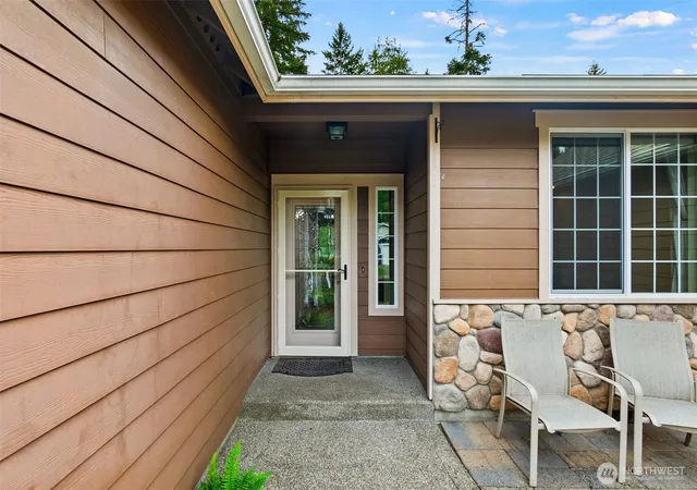 Photo 3 of Single family home for sale at 4105 61st Court St, Olympia, WA 98512 | MLS# NWM2554921 | Listing updated on 2026-09-22
