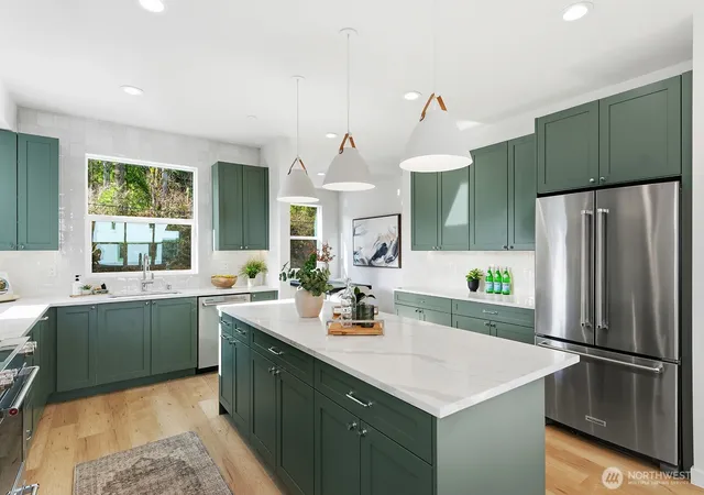 Photo 3 of Single family home for sale at 795 7th Avenue Nw, Issaquah, WA 98027 | MLS# NWM2554930 | Listing updated on 2026-10-02
