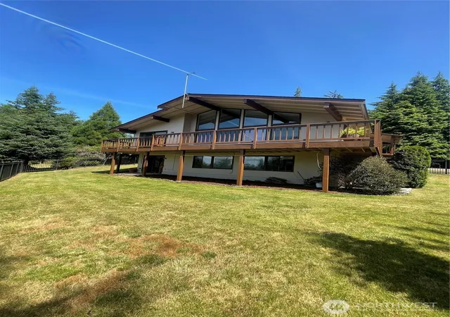 Photo 1 of Single family home for sale at 2151 Raymond S Bnd Rd, Raymond, WA 98577 | MLS# NWM2554934 | Listing updated on 2026-09-22