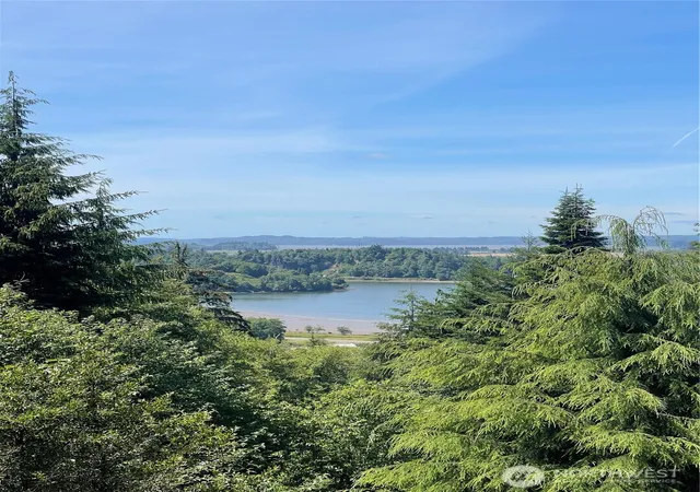 Photo 3 of Single family home for sale at 2151 Raymond S Bnd Rd, Raymond, WA 98577 | MLS# NWM2554934 | Listing updated on 2026-09-22
