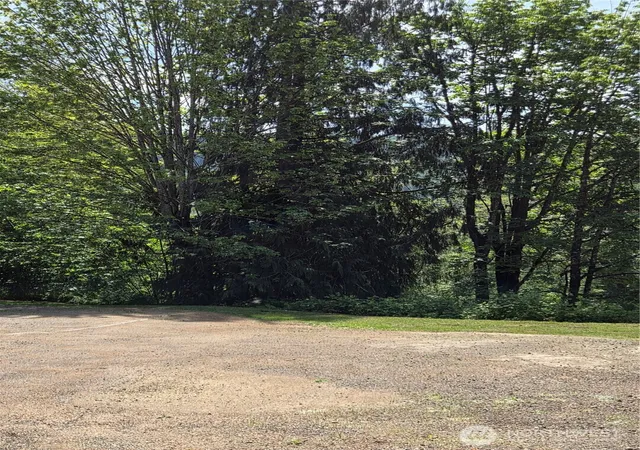 Photo 3 of Sale Pending at 198 Cherry Ln, Morton, WA 98356 | MLS# NWM2554943 | Listing updated on 2026-09-24