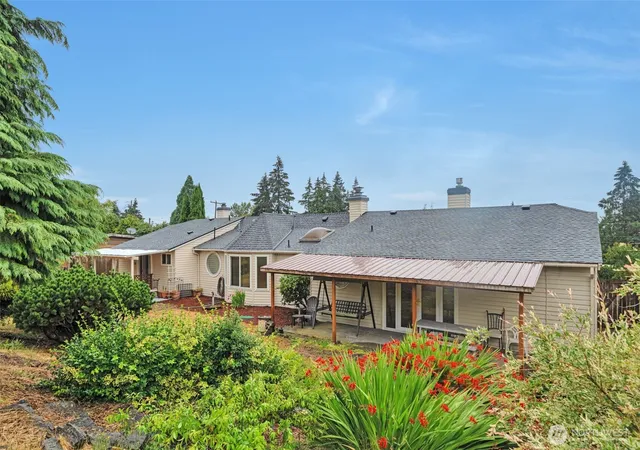 Photo 3 of Single family home for sale at 3811 S 239th Street, Kent, WA 98032 | MLS# NWM2554945 | Listing updated on 2026-09-22