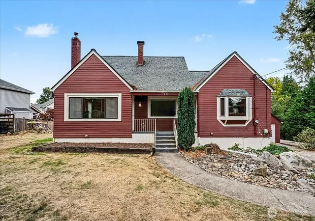 Photo 3 of Sale Pending at 1308 104th Street E, Tacoma, WA 98445 | MLS# NWM2555030 | Listing updated on 2026-09-24