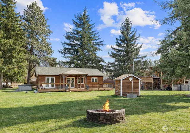 Photo 3 of Single family home for sale at 2431 Sr 970 Hwy, Cle Elum, WA 98922 | MLS# NWM2555123 | Listing updated on 2026-09-22