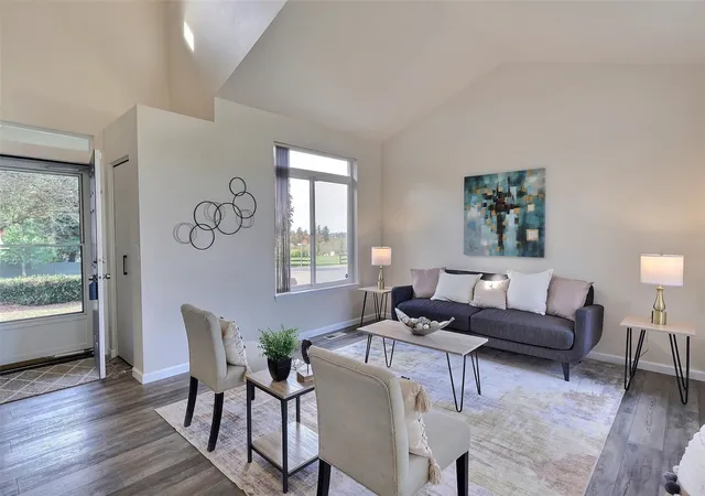 Photo 2 of Single family home for sale at 1959 Highpoint St, Enumclaw, WA 98022 | MLS# NWM2555124 | Listing updated on 2026-10-19
