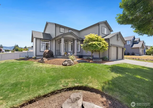 Photo 1 of Single family home for sale at 1959 Highpoint St, Enumclaw, WA 98022 | MLS# NWM2555124 | Listing updated on 2026-10-19