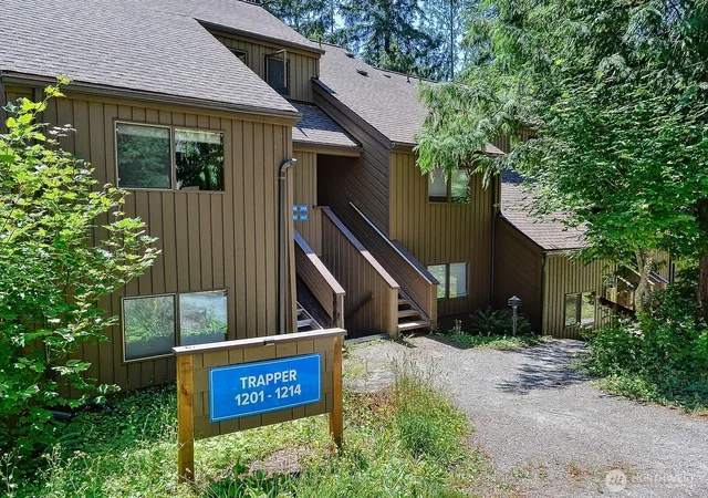 Photo 2 of Condo for sale at 10500 Mt Baker Hwy #1207, Deming, WA 98244 | MLS# NWM2555132 | Listing updated on 2026-09-22