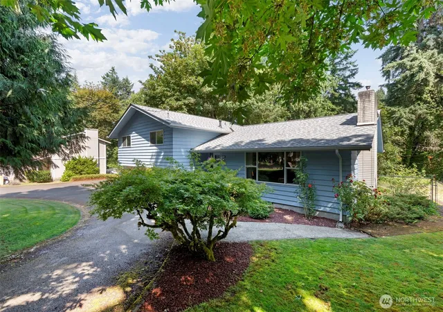 Photo 3 of Sale Pending at 9111 116th Street E, Puyallup, WA 98373 | MLS# NWM2555153 | Listing updated on 2026-09-27