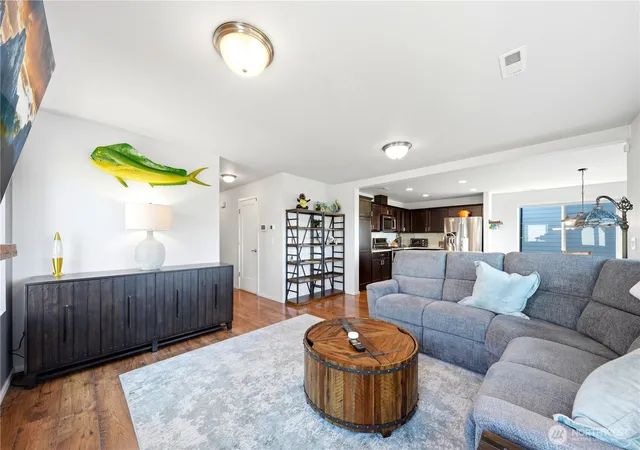 Photo 4 of Single family home for sale at 1822 73rd Avenue SE, Lake Stevens, WA 98258 | MLS# NWM2555155 | Listing updated on 2026-10-02