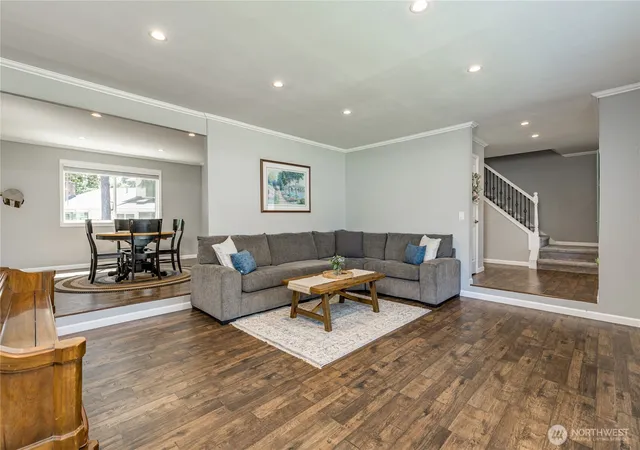 Photo 3 of Sale Pending at 11231 Se 322nd Street, Auburn, WA 98092 | MLS# NWM2555180 | Listing updated on 2026-09-30