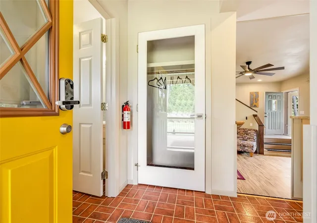 Photo 2 of Single family home for sale at 2902 Foxglove Ln, Ilwaco, WA 98624 | MLS# NWM2555184 | Listing updated on 2026-09-22