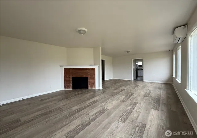 Photo 2 of Sale Pending at 519 28th Street, Hoquiam, WA 98550 | MLS# NWM2555205 | Listing updated on 2026-08-21
