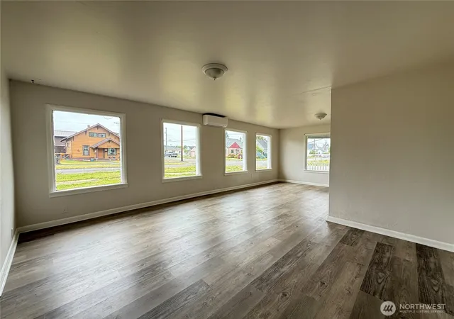 Photo 3 of Sale Pending at 519 28th Street, Hoquiam, WA 98550 | MLS# NWM2555205 | Listing updated on 2026-08-21