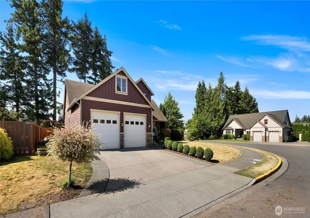 Photo 3 of Single family home for sale at 1302 Eastwood Way, Lynden, WA 98264 | MLS# NWM2555223 | Listing updated on 2026-09-22