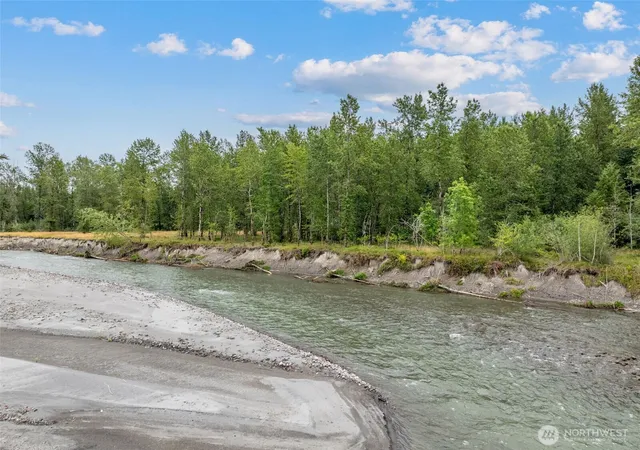 Photo 3 of Sale Pending at 166 Jordan Way, Toutle, WA 98649 | MLS# NWM2555234 | Listing updated on 2026-07-30