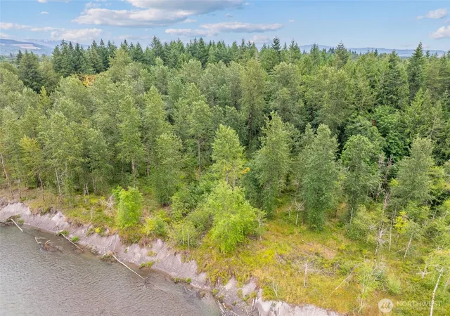 Photo 4 of Sale Pending at 166 Jordan Way, Toutle, WA 98649 | MLS# NWM2555234 | Listing updated on 2026-07-30
