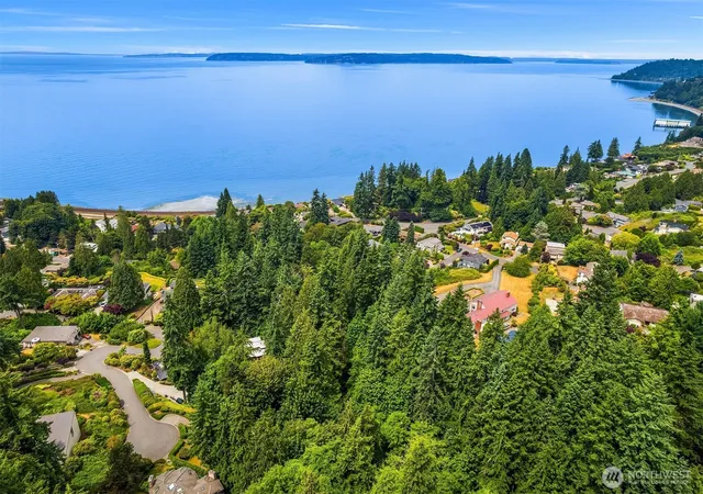 Photo 4 of Land for sale at 8036 Cyrus Pl, Edmonds, WA 98026 | MLS# NWM2555235 | Listing updated on 2026-09-22
