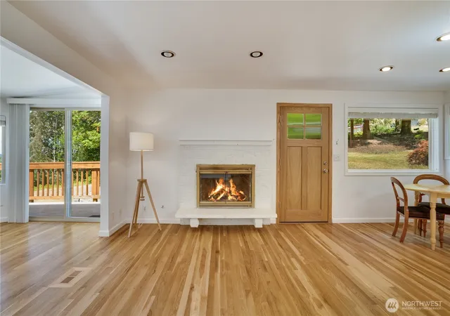 Photo 3 of Single family home for sale at 2629 SW 308th Street, Federal Way, WA 98023 | MLS# NWM2555245 | Listing updated on 2026-09-30