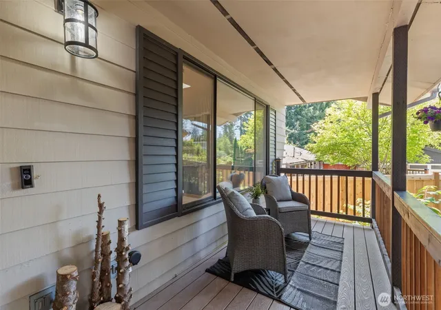 Photo 2 of Single family home for sale at 15442 Se 22nd Place, Bellevue, WA 98007 | MLS# NWM2555251 | Listing updated on 2026-10-01
