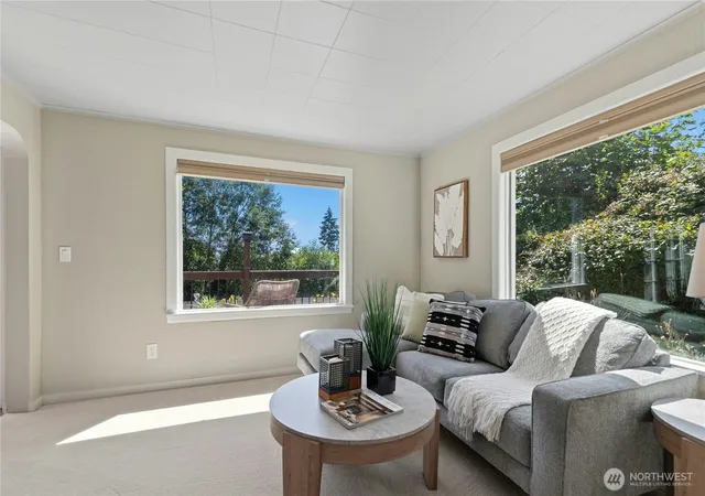 Photo 3 of Single family home for sale at 1035 Temple Dr, Everett, WA 98201 | MLS# NWM2555260 | Listing updated on 2026-09-26