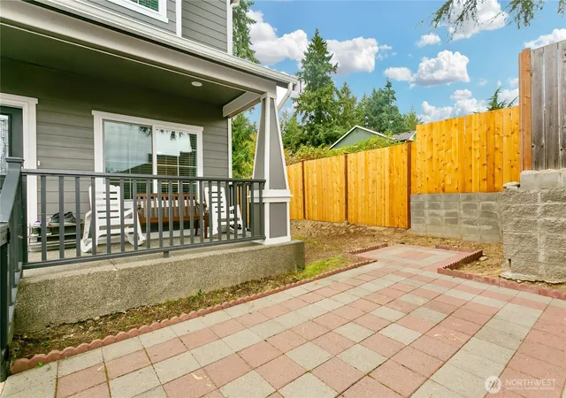 Photo 4 of Single family home for sale at 4333 S 52nd Street, Tacoma, WA 98409 | MLS# NWM2555311 | Listing updated on 2026-09-22
