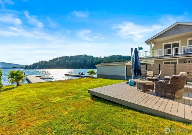 Photo 3 of Sale Pending at 1325 Summit Lake Shore Rd Nw, Olympia, WA 98502 | MLS# NWM2555347 | Listing updated on 2026-08-10