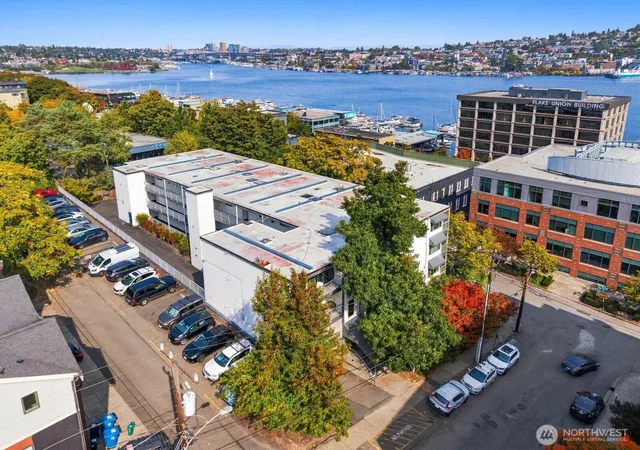 Photo 1 of Condo for sale at 762 Hayes St #23, Seattle, WA 98109 | MLS# NWM2555390 | Listing updated on 2026-09-23