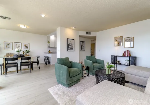 Photo 4 of Condo for sale at 525 Broadway #302, Tacoma, WA 98402 | MLS# NWM2555441 | Listing updated on 2026-09-24