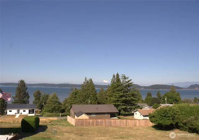 Photo 4 of Land for sale at 0 Dugualla Rd, Oak Harbor, WA 98277 | MLS# NWM2555462 | Listing updated on 2026-09-22