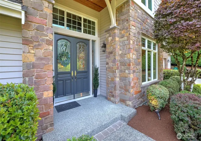 Photo 3 of Single family home for sale at 14741 Se 83rd Place, Newcastle, WA 98059 | MLS# NWM2555463 | Listing updated on 2026-09-22
