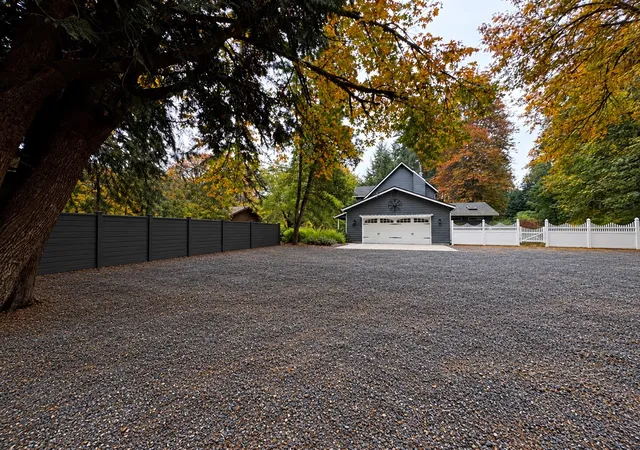 Photo 2 of Single family home for sale at 6808 Old Forest Ln Se, Tumwater, WA 98501 | MLS# NWM2555479 | Listing updated on 2026-10-26