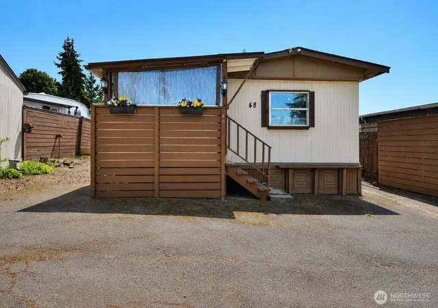 Manufactured home for sale at 15905 Highway 99 #48, Lynnwood, WA 98087 | MLS# NWM2555484