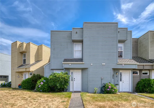 Photo 2 of Townhouse for sale at 1728 Edwards Dr #15, Point Roberts, WA 98281 | MLS# NWM2555512 | Listing updated on 2026-09-22