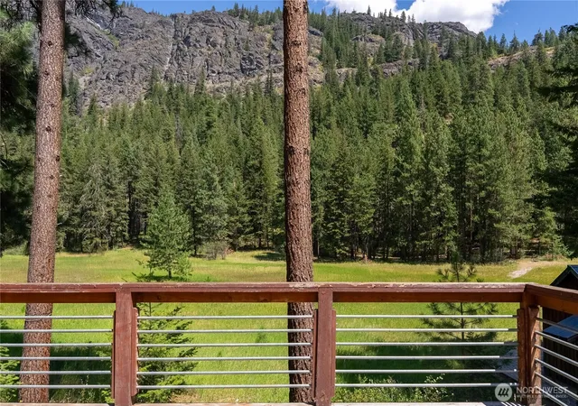 Photo 4 of Sale Pending at 226 Lost River Rd, Mazama, WA 98833 | MLS# NWM2555541 | Listing updated on 2026-09-25
