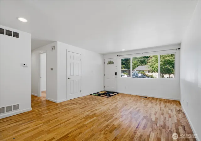 Photo 3 of Sale Pending at 1344 NE 164th Place, Bellevue, WA 98008 | MLS# NWM2555579 | Listing updated on 2026-08-17