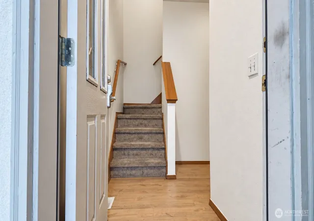 Photo 4 of Townhouse for sale at 418 17th Street SE #3A, Auburn, WA 98002 | MLS# NWM2555587 | Listing updated on 2026-09-29