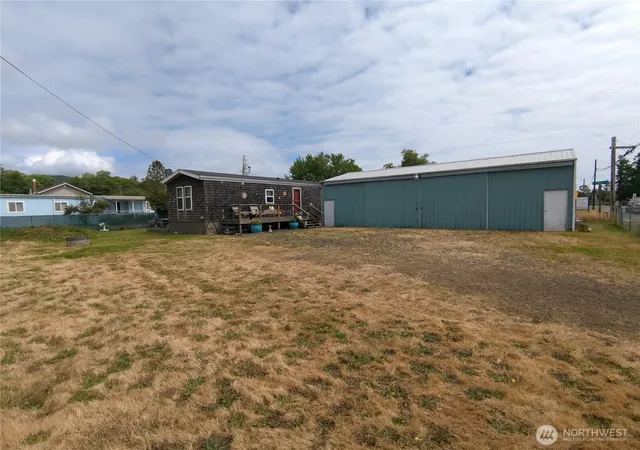 Photo 1 of Sale Pending at 822 State Route 101, Chinook, WA 98614 | MLS# NWM2555613 | Listing updated on 2026-09-25