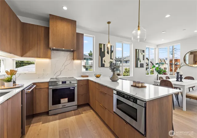 Photo 3 of Townhouse for sale at 2456 55th Avenue Sw, Seattle, WA 98116 | MLS# NWM2555622 | Listing updated on 2026-10-01
