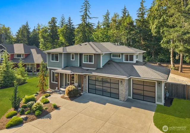 Photo 1 of Single family home for sale at 31215 218th Place Se, Black Diamond, WA 98010 | MLS# NWM2555646 | Listing updated on 2026-09-22