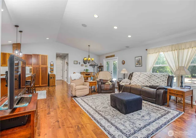 Photo 4 of Sale Pending at 20851 Stottlemeyer Rd NE, Poulsbo, WA 98370 | MLS# NWM2555675 | Listing updated on 2026-09-21