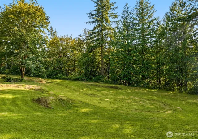 Photo 3 of Sale Pending at 10914 Hand Rd, Monroe, WA 98272 | MLS# NWM2555677 | Listing updated on 2026-08-08