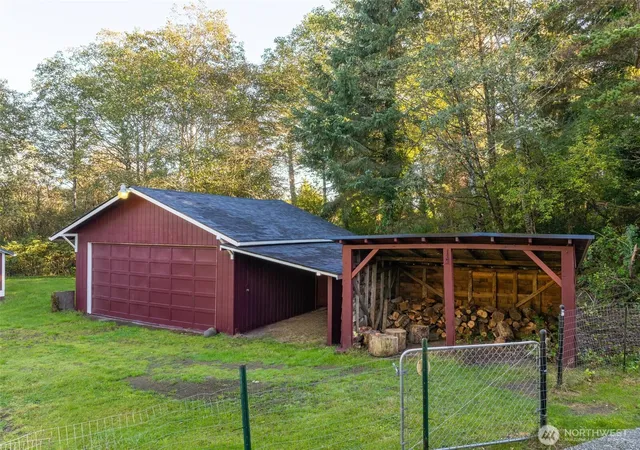 Photo 3 of Single family home for sale at 1847 Sr 105, Grayland, WA 98547 | MLS# NWM2555695 | Listing updated on 2026-09-22
