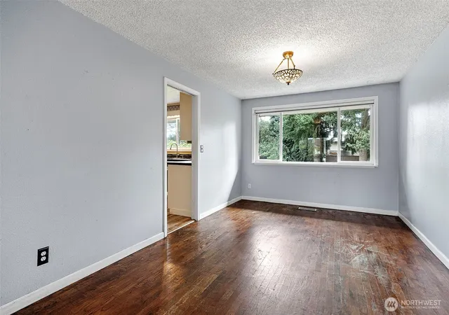 Photo 3 of Single family home for sale at 1805 N Vassault St, Tacoma, WA 98406 | MLS# NWM2555706 | Listing updated on 2026-09-23