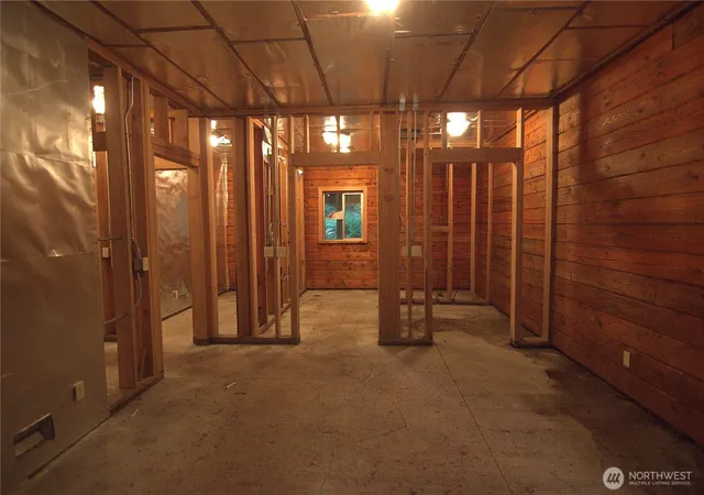 Photo 3 of Single family home for sale at 33610 NE 84th Place, Carnation, WA 98014 | MLS# NWM2555709 | Listing updated on 2026-09-22