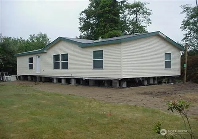 Manufactured home for sale at 1612 2nd Avenue, Grayland, WA 98547 | MLS# NWM2555712