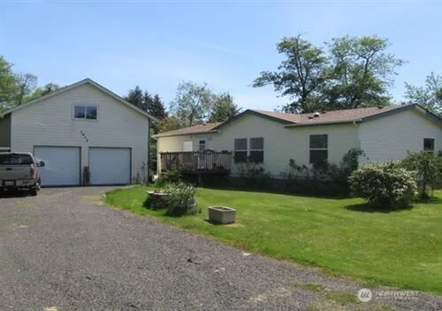 Photo 3 of Manufactured home for sale at 1612 2nd Avenue, Grayland, WA 98547 | MLS# NWM2555712 | Listing updated on 2026-09-22