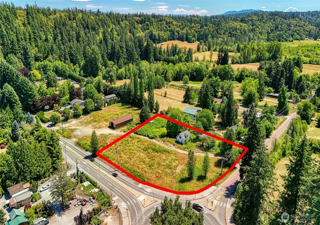 Photo 2 of Sale Pending at 7740 196th Avenue Ne, Redmond, WA 98053 | MLS# NWM2555714 | Listing updated on 2026-09-30