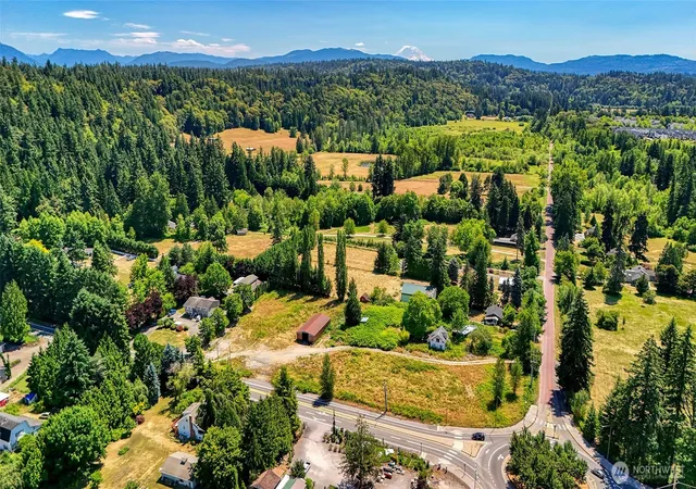 Photo 3 of Sale Pending at 19711 NE Union Hl Rd, Redmond, WA 98053 | MLS# NWM2555716 | Listing updated on 2026-08-17