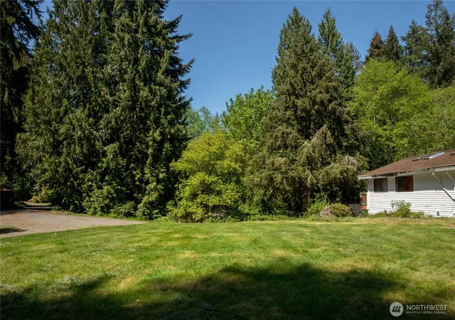 Photo 3 of Single family home for sale at 22921 49th Avenue SE, Bothell, WA 98021 | MLS# NWM2555741 | Listing updated on 2026-09-22