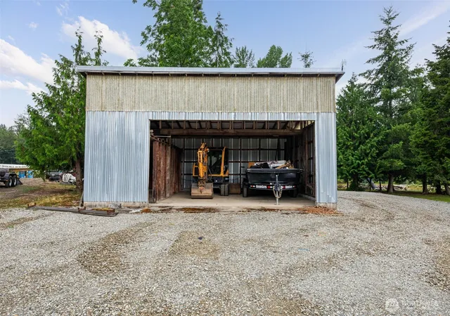 Photo 4 of Single family home for sale at 22299 Cully Rd, Sedro Woolley, WA 98284 | MLS# NWM2555789 | Listing updated on 2026-09-22
